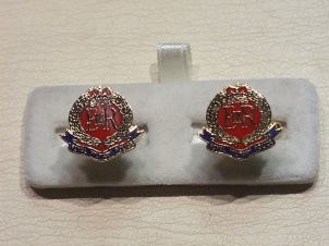 Royal Military Police enamelled cufflinks - Click Image to Close